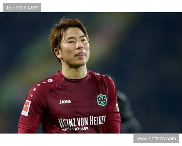 日本国脚谷口彰悟官宣与36岁女星泉里香喜结连理幸福携手开启新人生